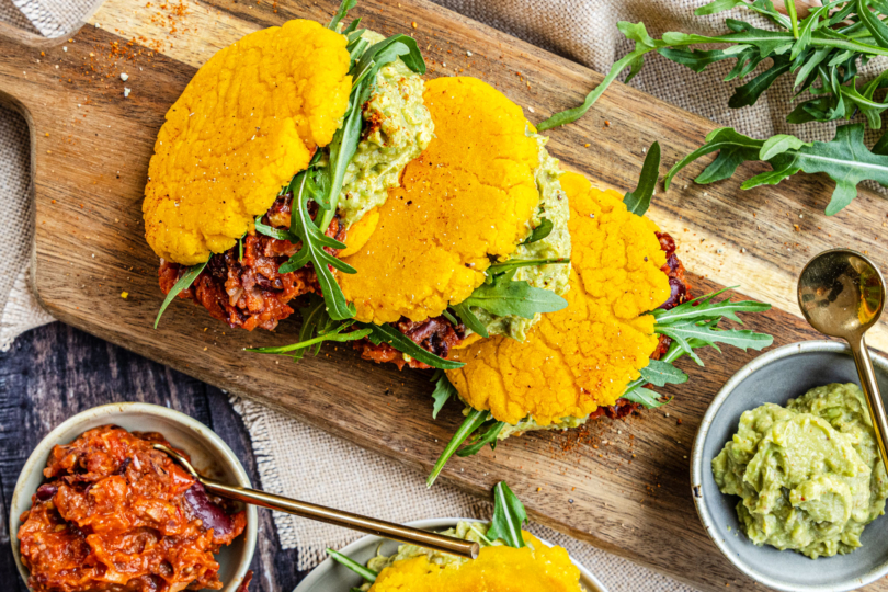 Arepas mit leckeren Füllungen