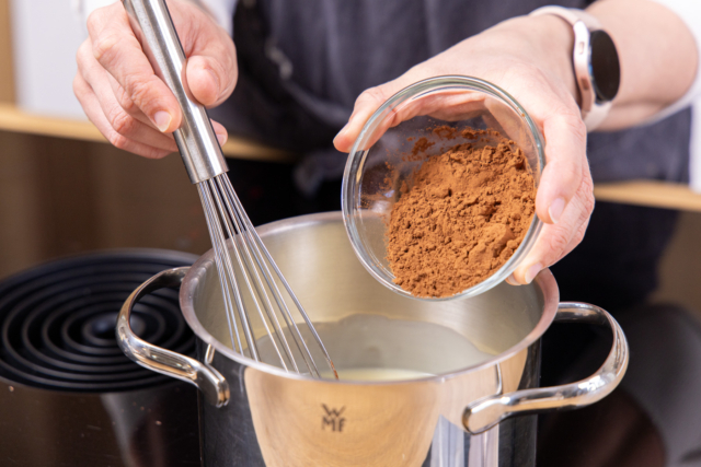 Brigadeiros: Original-Rezept für die brasilianische Trüffelpraline