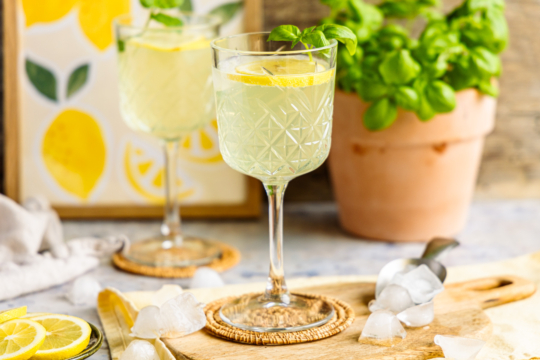 Limoncello Spritz mit Tonic