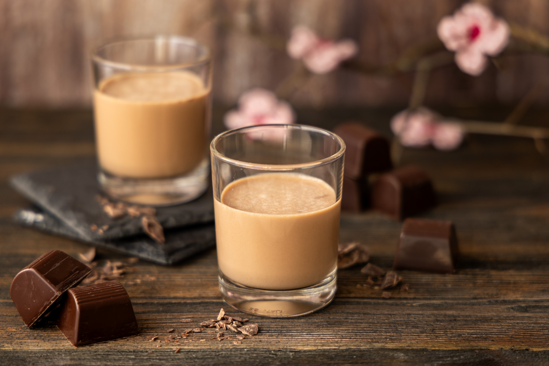 Cremige Sahnelikör-Rezepte zum Selbermachen Cremige Sahnelikör-Rezepte zum Selbermachen