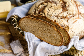 Roggenmischbrot mit Hefe