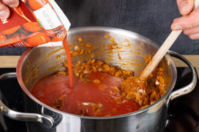Tikka Masala Sauce zubereiten