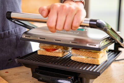 Club Sandwich vom Kontaktgrill grillen
