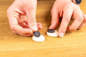 Augen aus Fondant verbinden