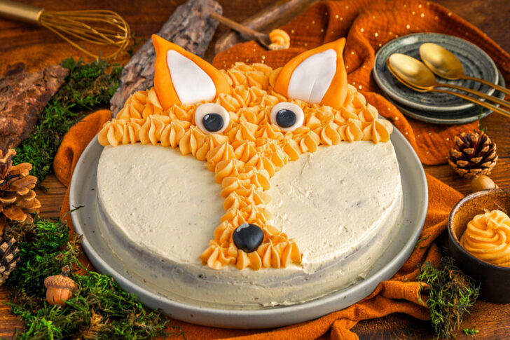 Fuchs-Torte mit Fondant und Buttercreme gestaltet