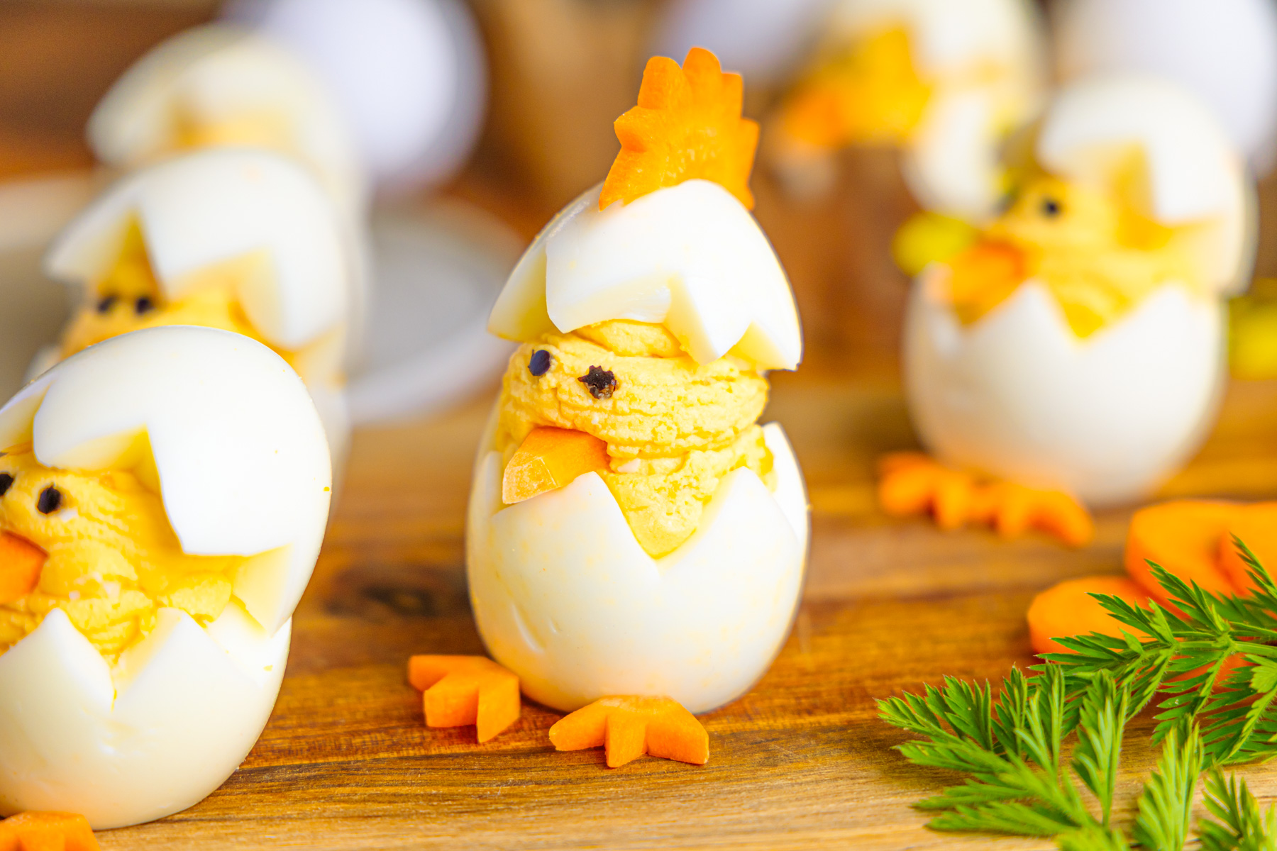 Gefüllte Eier-Küken