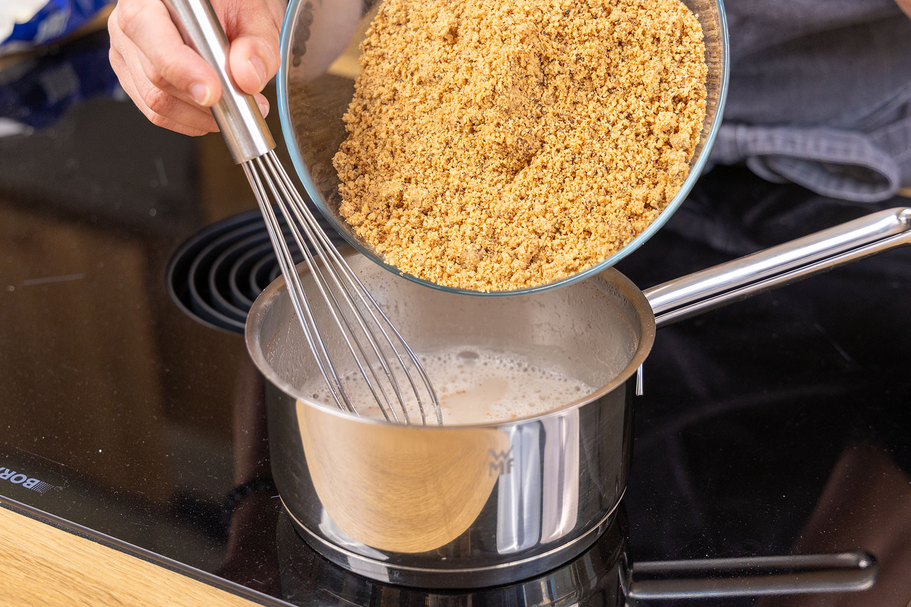 Gefüllter Osterzopf Gefüllter Osterzopf