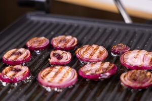 Gegrillte Zwiebeln
