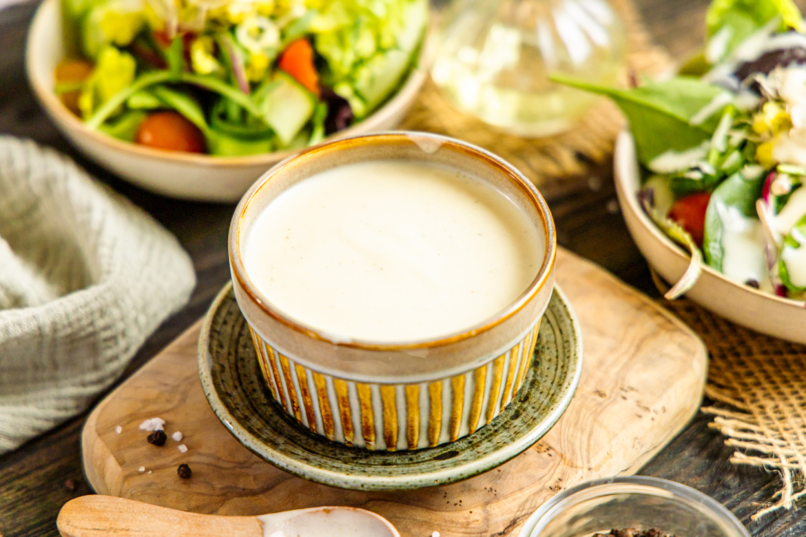Joghurt-Honig-Senf Dressing: schnell &amp; einfach
