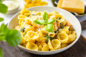 One Pot Spinat Lachs Pasta