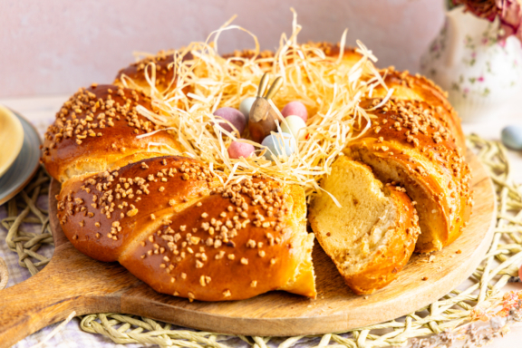 Osterkranz mit Marzipan