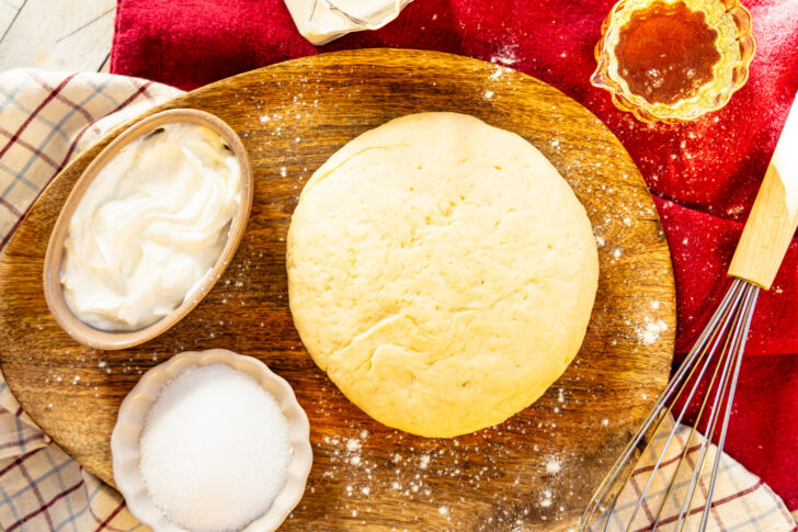 Quark-Öl-Teig: süßes Rezept für Kuchen