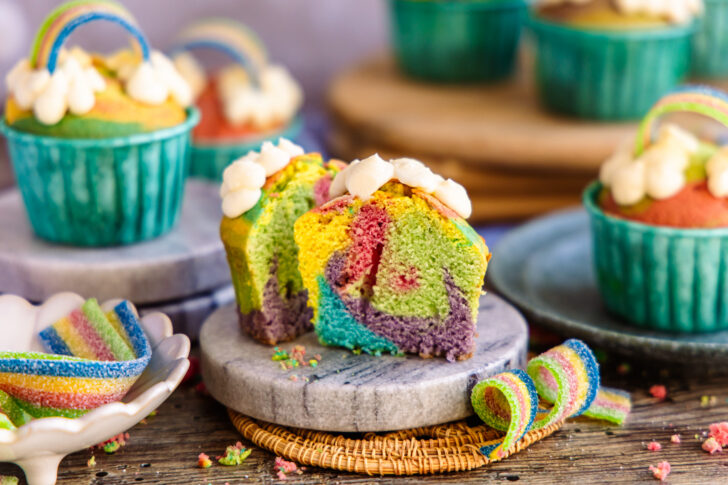 Regenbogen-Muffins