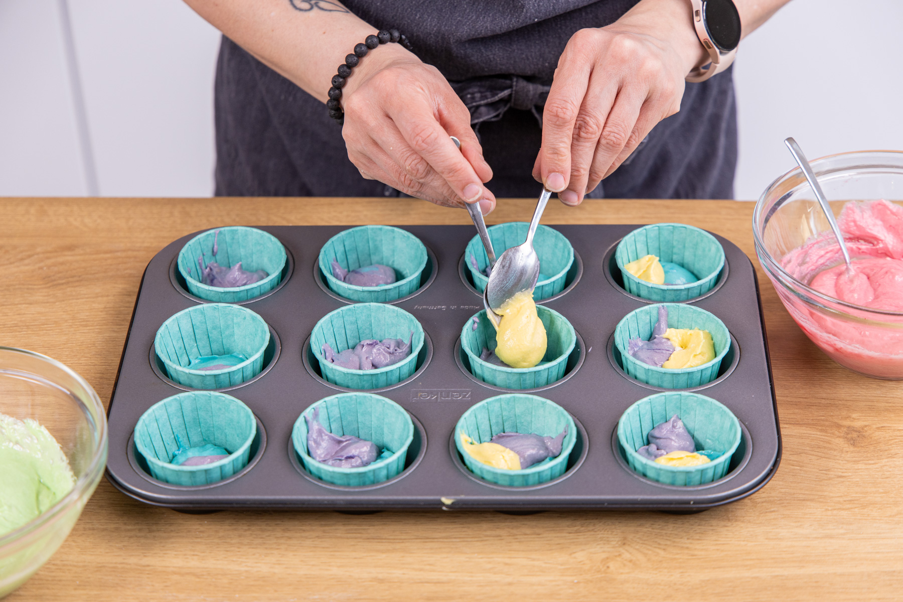 Regenbogen-Muffins