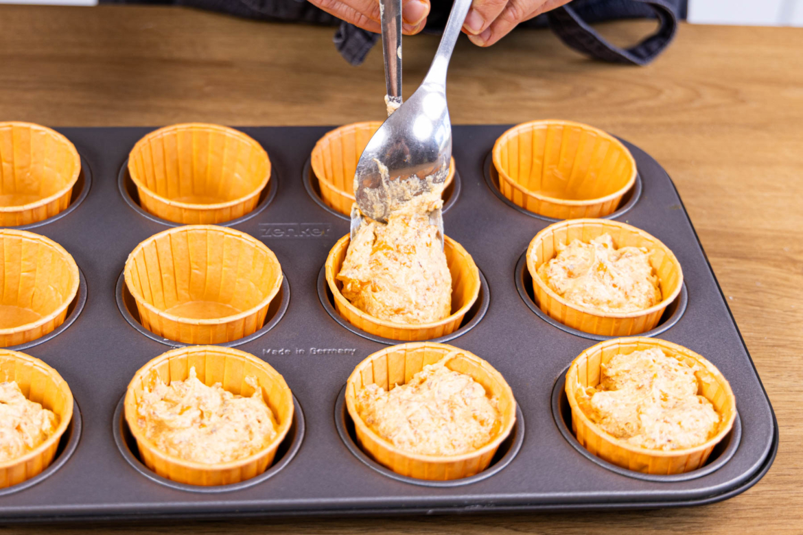 Rübli Muffins mit weißer Schokolade