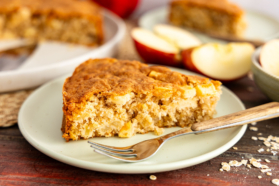 Apfel-Haferflocken-Kuchen: saftig & lecker