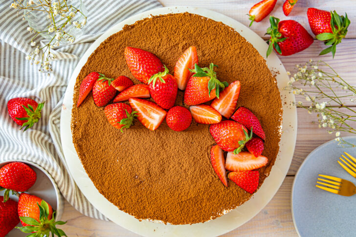 Erdbeer-Tiramisu-Torte
