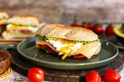 Frühstück-Paninis aus dem Kontaktgrill