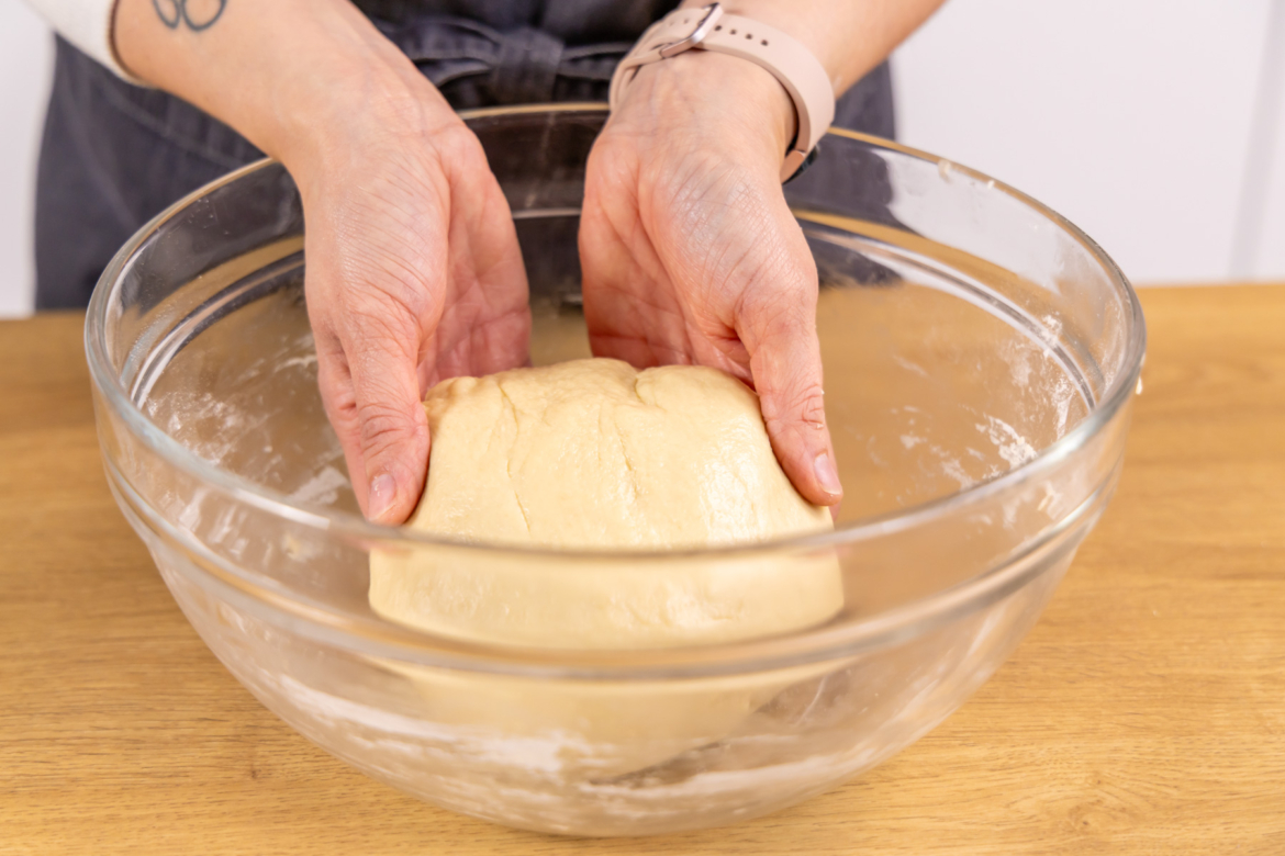 Hefeteig mit Trockenhefe: Grundrezept