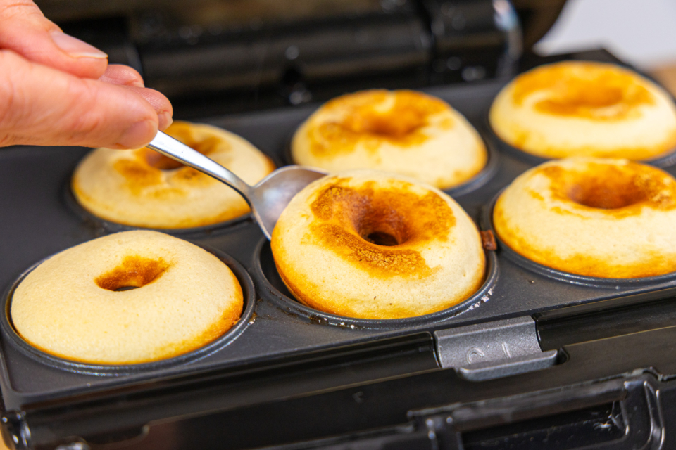 Original Donut Teig Rezept Für Donutmaker Mini-Donuts aus dem Donutmaker