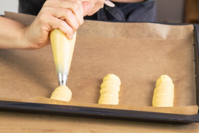 Eclairs aufspritzen