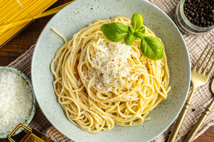 Spaghetti Cacio e Pepe schnell und einfach