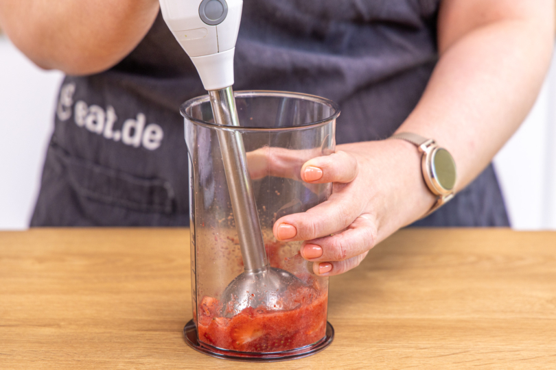Erdbeeren pürieren