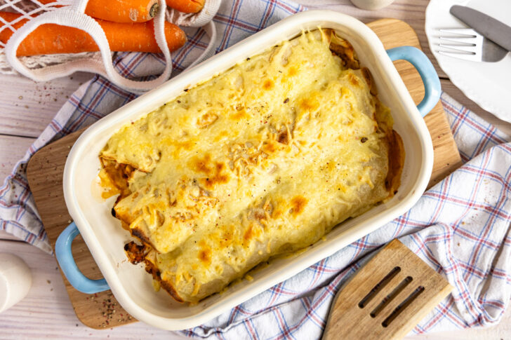 Überbackene Pfannkuchen mit Hackfleisch & Käse
