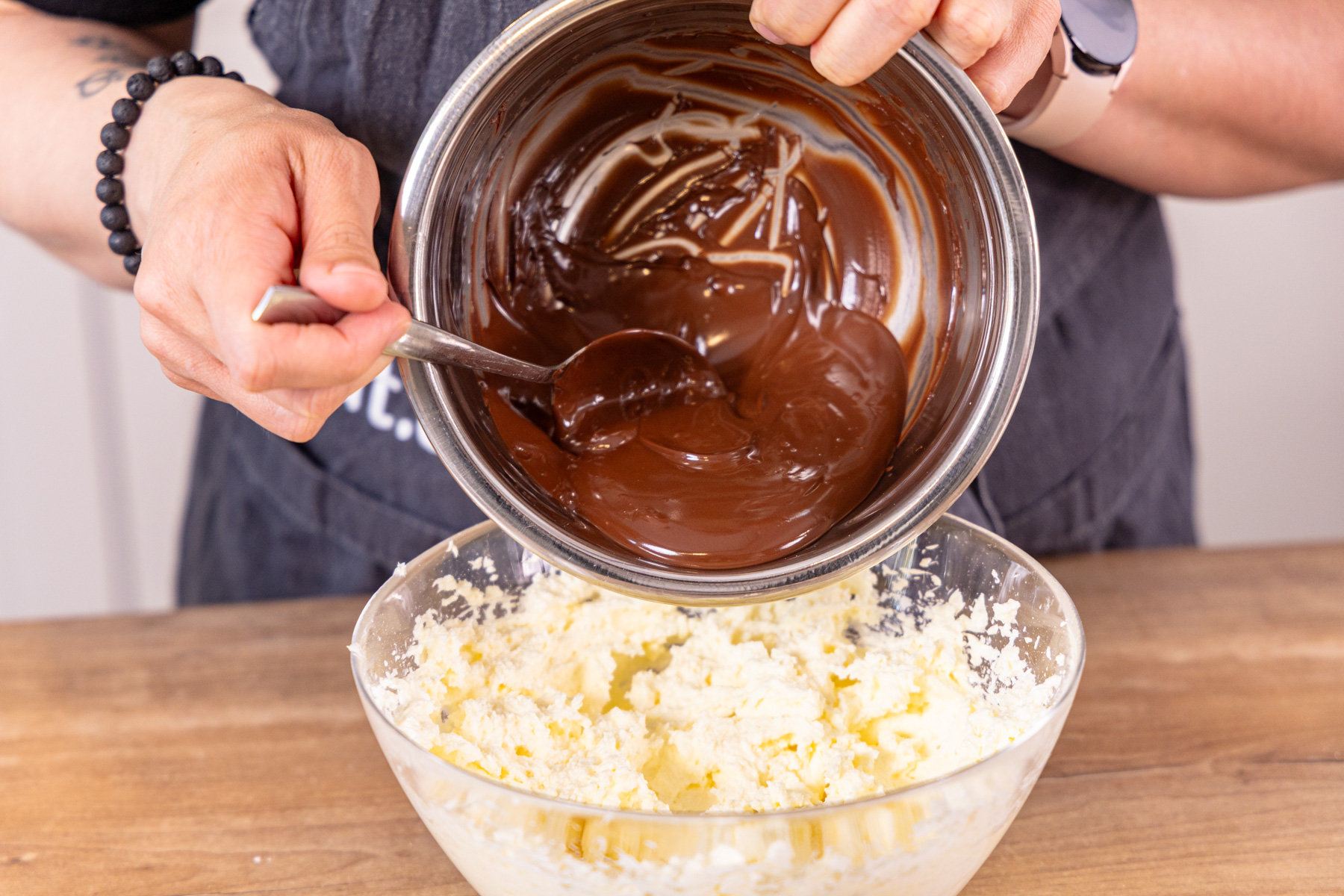 Einfaches Schokoladen-Frosting