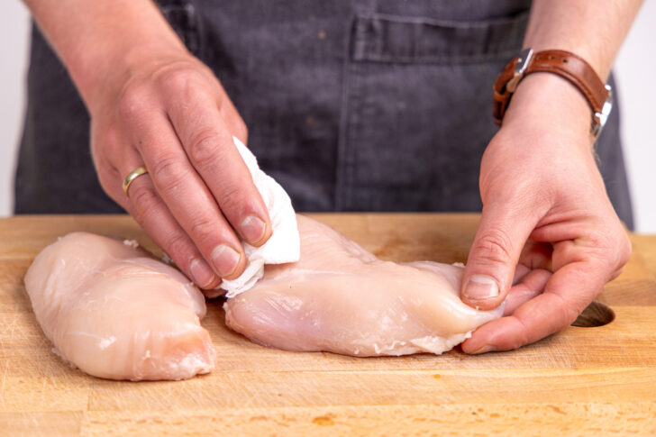 Hähnchen trocken tupfen