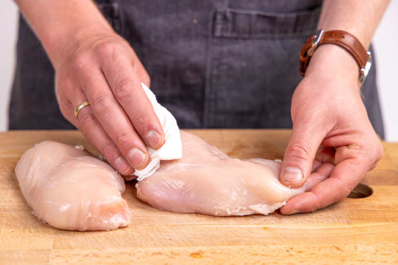 Hähnchen trocken tupfen