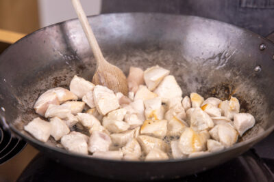 Hähnchen anbraten