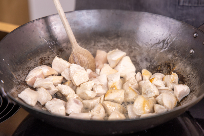 Hähnchen anbraten