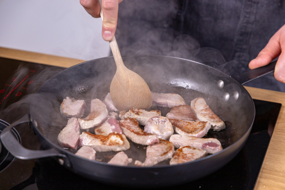 Jägerpfanne mit Pilzen und Spätzle: so lecker