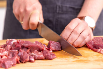 Fleisch würfeln