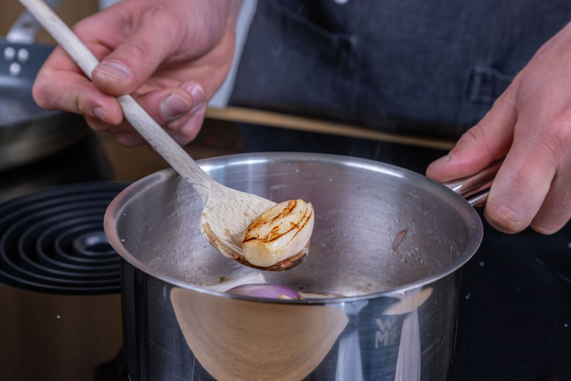 Knoblauch rösten