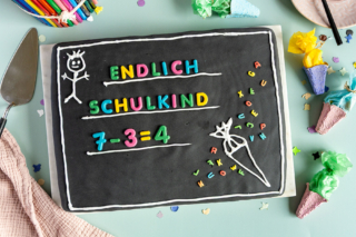 Schultafel-Kuchen: Blechkuchen für den Schulanfang