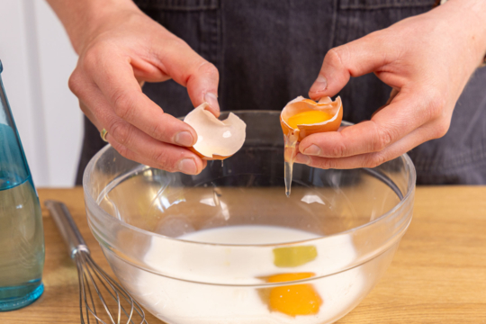 Überbackene Pfannkuchenrollen aus dem Ofen