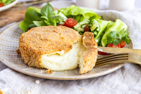 Knuspriger Camembert aus der Heißluftfritteuse