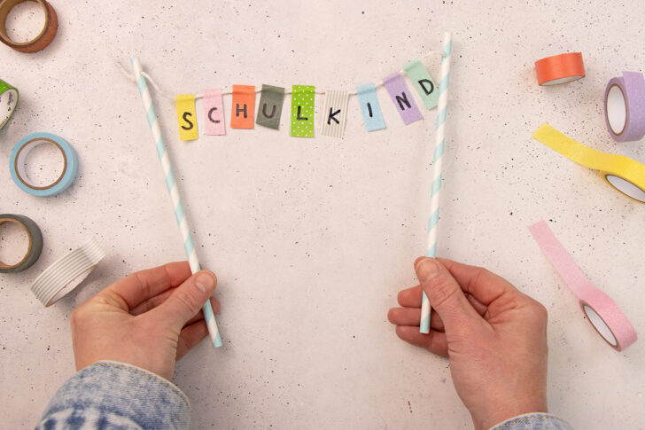 Bunter DIY-Tortenaufsatz