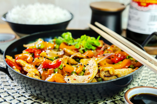 Chinesische Hähnchenpfanne