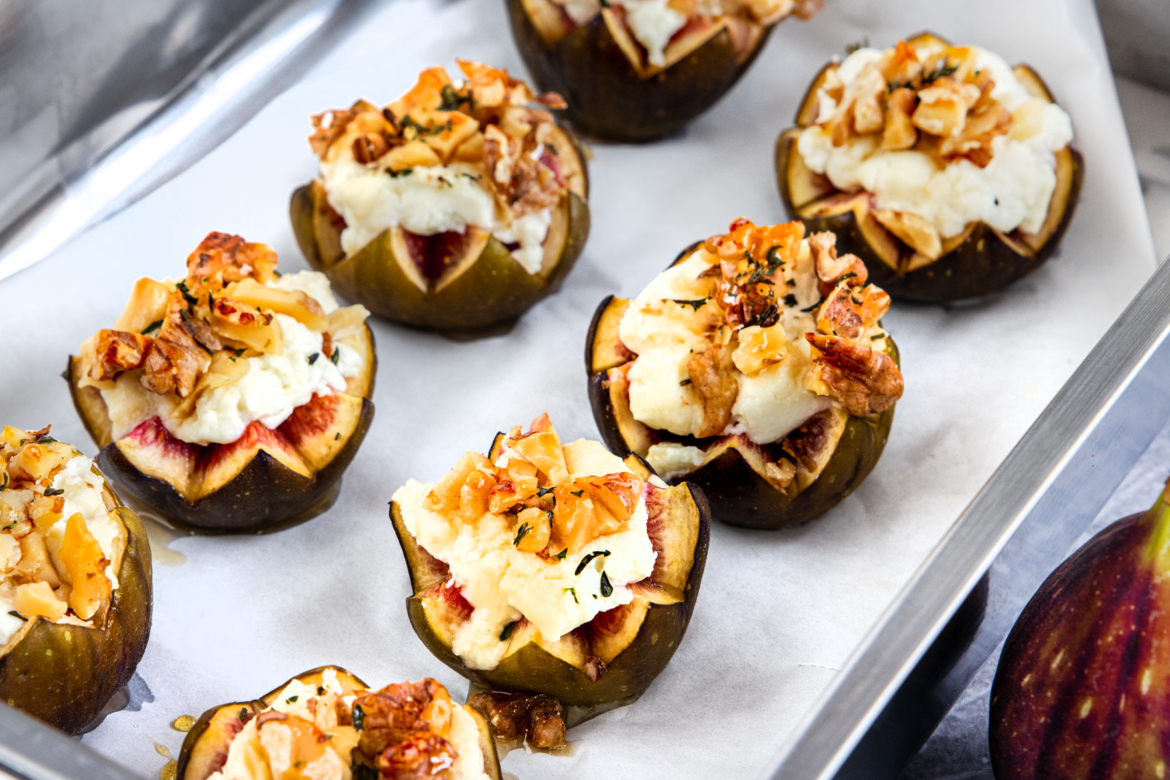 Feigen mit Ziegenkäse überbacken