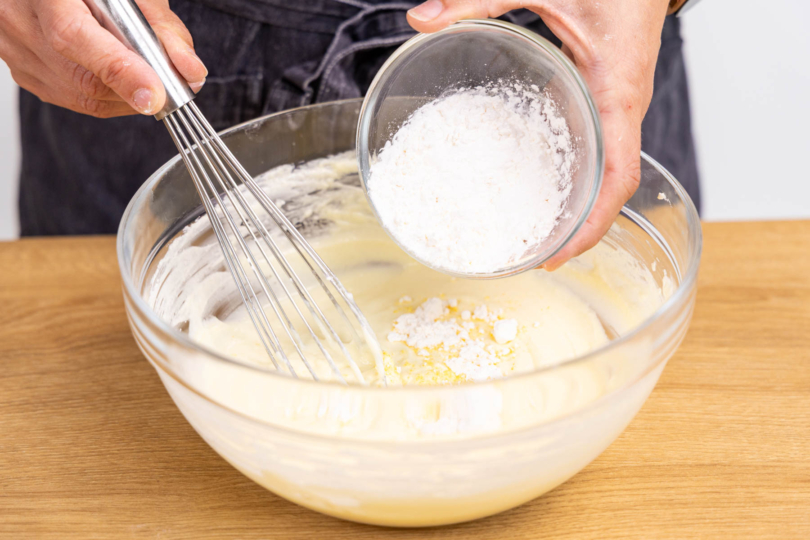 Puddingpulver einrühren