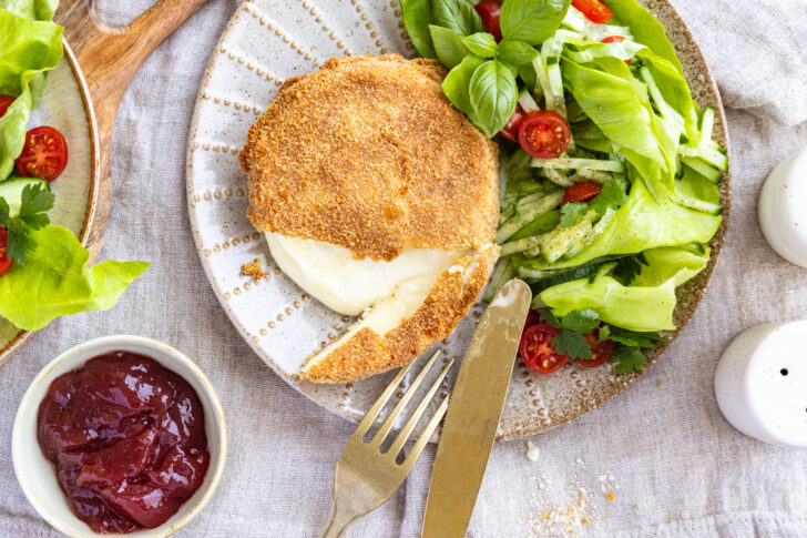 Knuspriger Camembert aus der Heißluftfritteuse