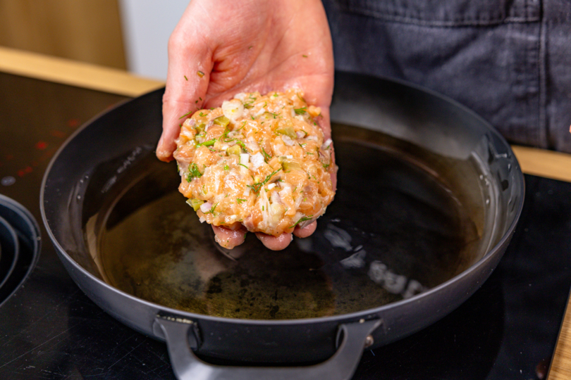 Burgerpatties anbraten