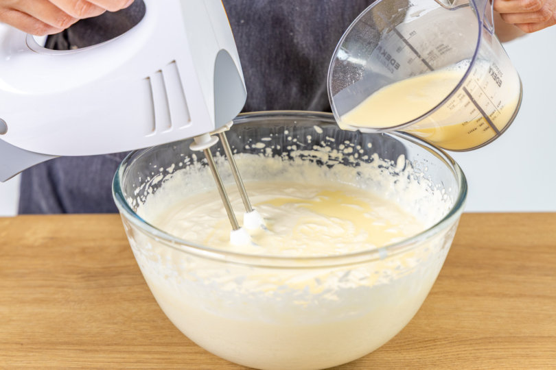 Pudding einrühren