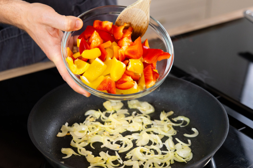 Paprika anschwitzen