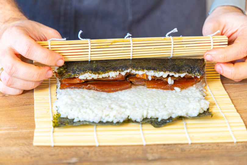Sushi aufrollen