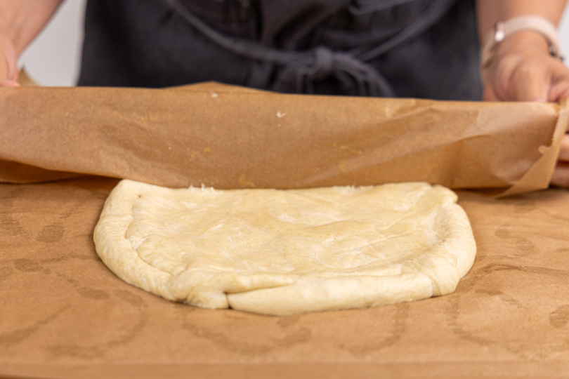 Pizzaboden aus Brezelteig