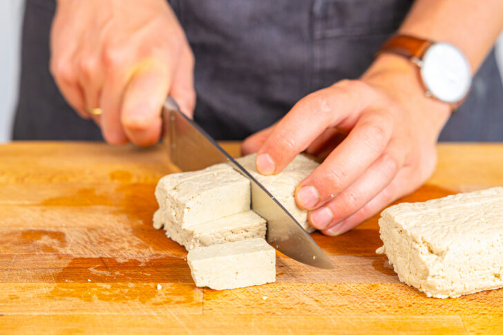 Tofu schneiden